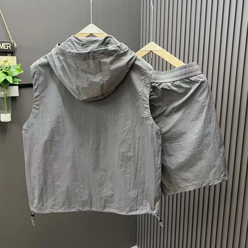 2026 夏の新メンズカジュアルフード付きノースリーブ 2  - Mens Fashion Zip Up のレビューと価格